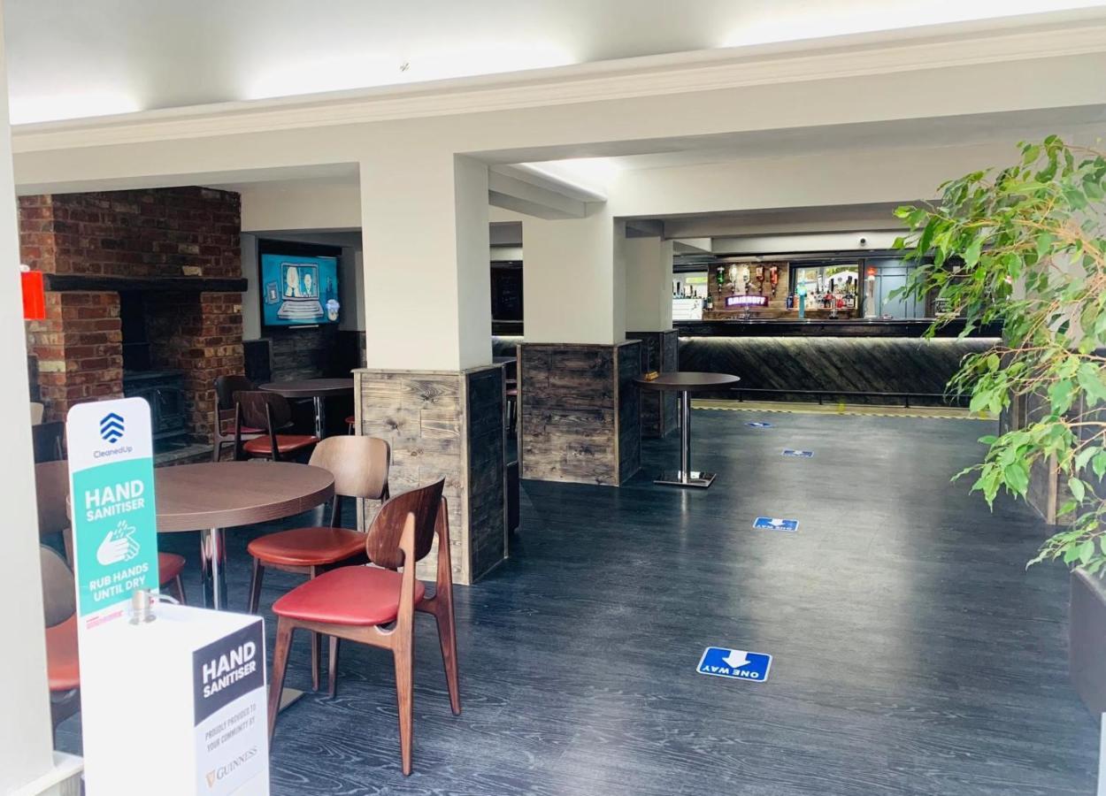 פרסטוויץ' Fairways Lodge & Leisure Club מראה חיצוני תמונה