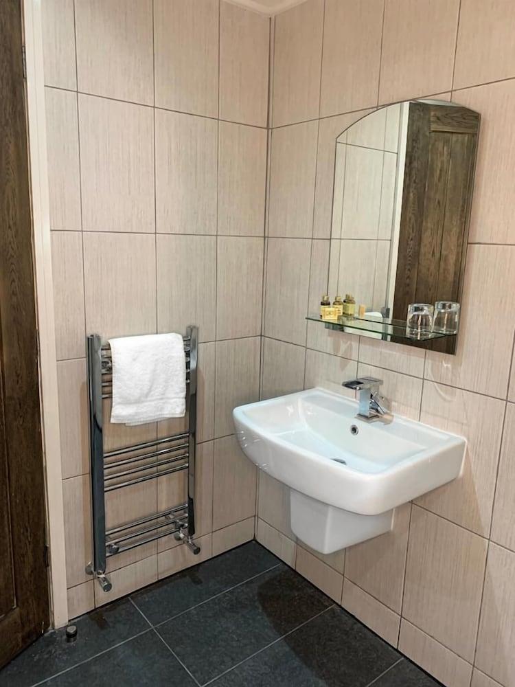 פרסטוויץ' Fairways Lodge & Leisure Club מראה חיצוני תמונה