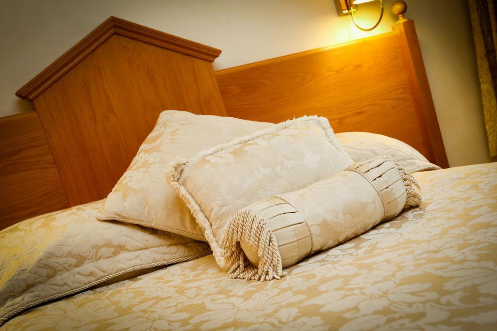 פרסטוויץ' Fairways Lodge & Leisure Club מראה חיצוני תמונה
